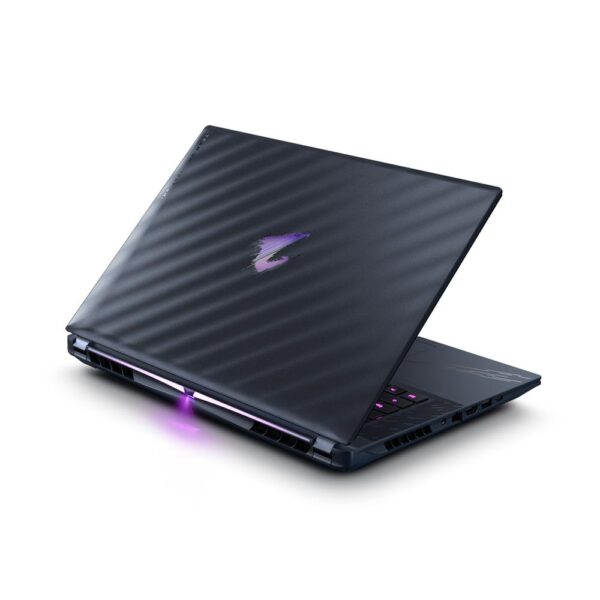 Portatil gigabyte aorus master 16 u9 - 275hx 32gb ssd 1tb 16 pulgadas - Imagen 3